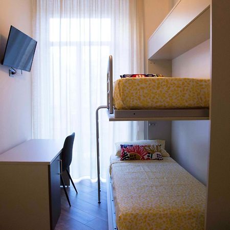 Rooms Garibaldi Nápoly Kültér fotó
