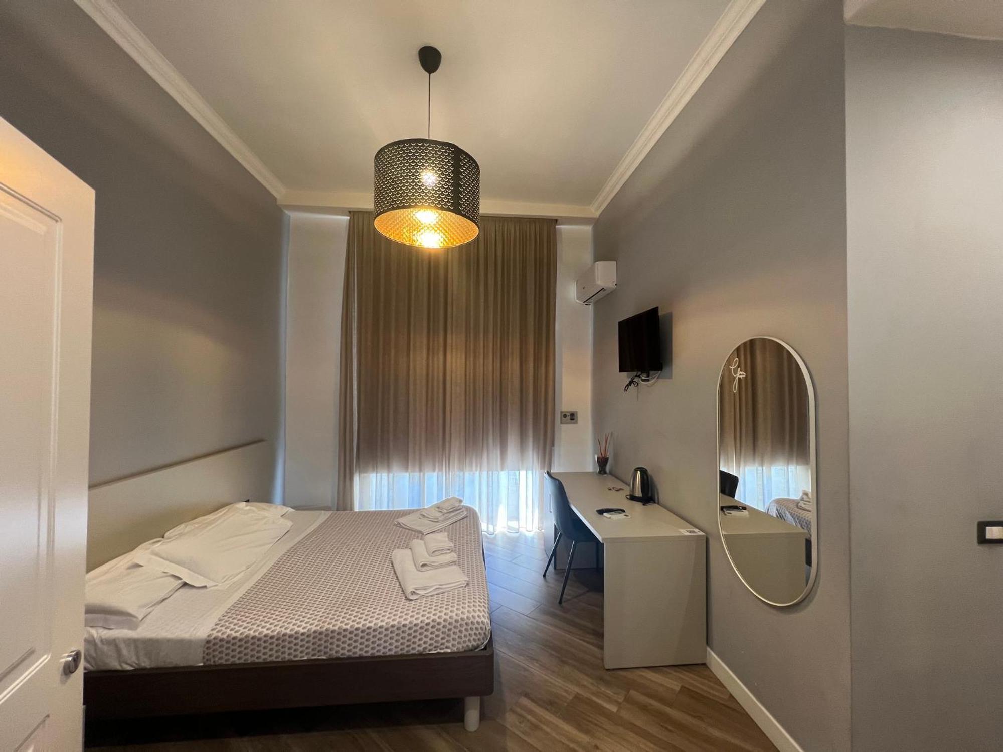 Rooms Garibaldi Nápoly Kültér fotó