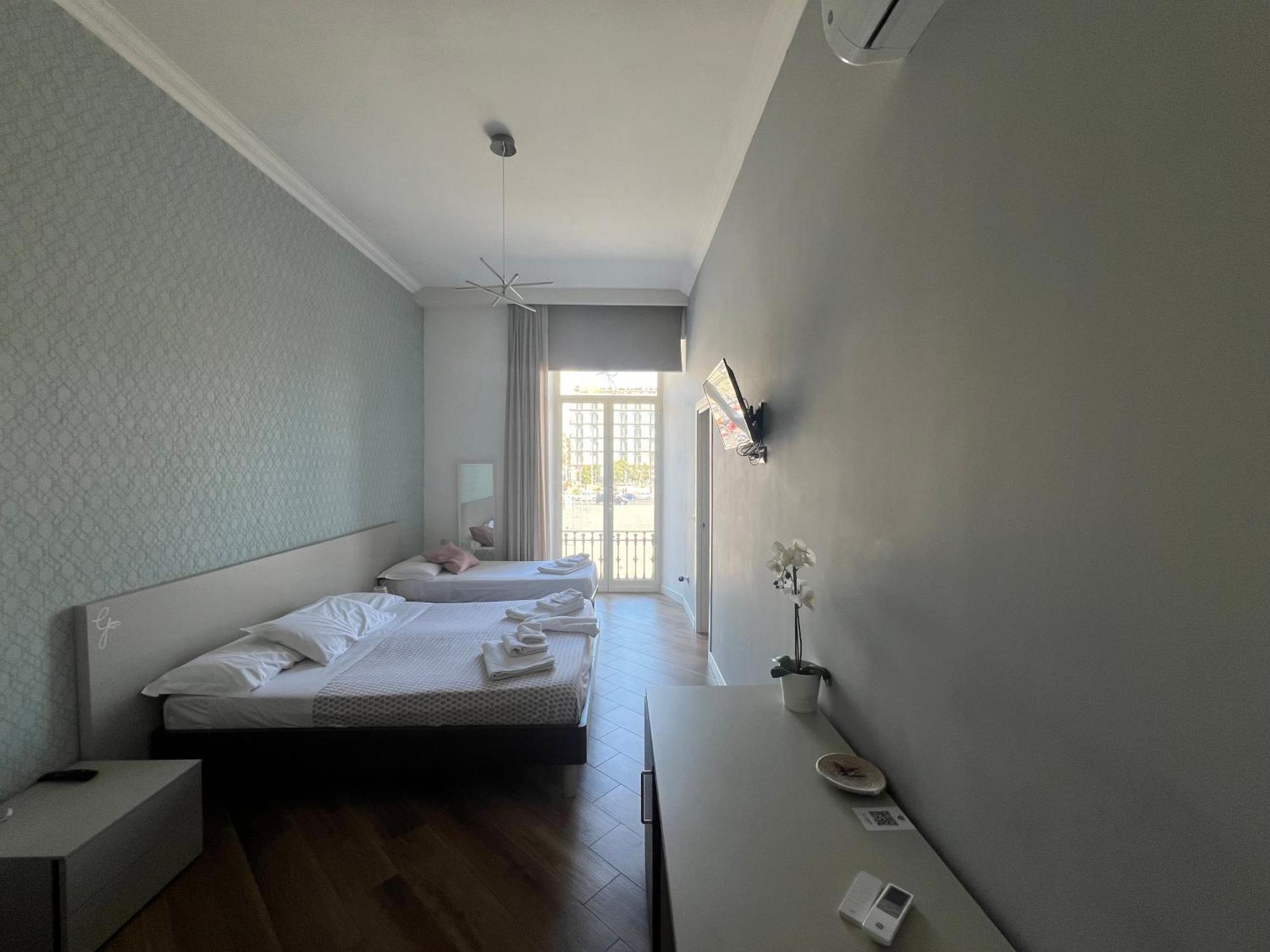 Rooms Garibaldi Nápoly Kültér fotó