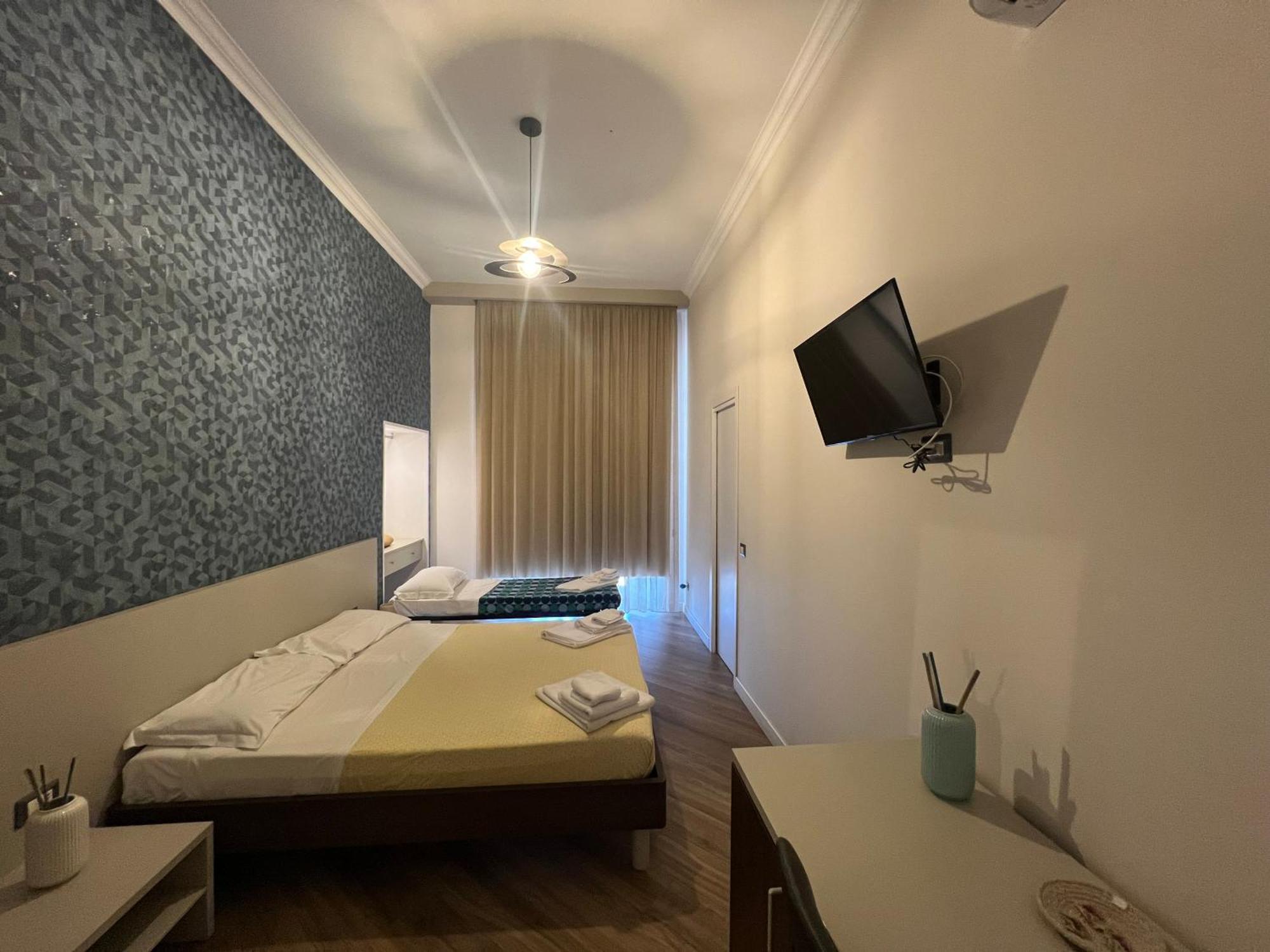 Rooms Garibaldi Nápoly Kültér fotó