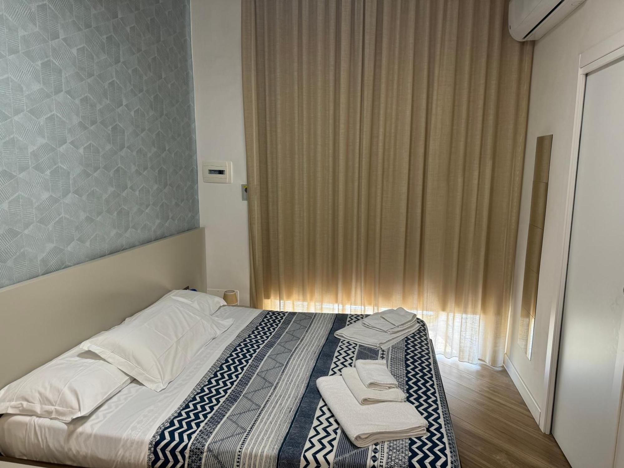 Rooms Garibaldi Nápoly Kültér fotó