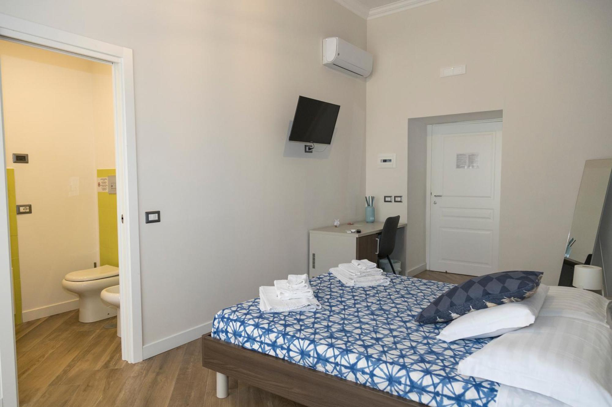 Rooms Garibaldi Nápoly Kültér fotó